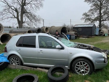 Авто Volkswagen Golf 2002 № 8685109
