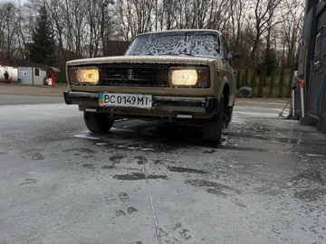 Авто ВАЗ 2105 1986 № 8685126