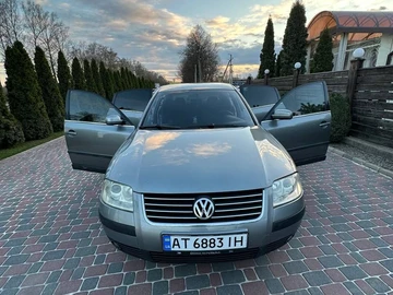 Авто Volkswagen Passat Sedan 2002 № 8685138