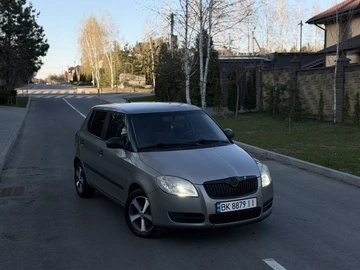 Авто Skoda Fabia 2009 № 8685187
