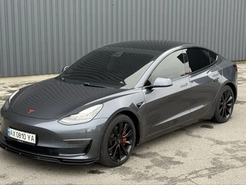 Авто Tesla Model 3 2019 № 8685345