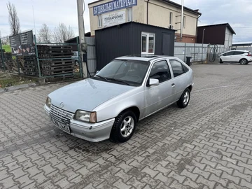 Авто Opel Kadett 1989 № 8685435