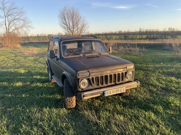 Авто ВАЗ 2121 1996 № 8685455