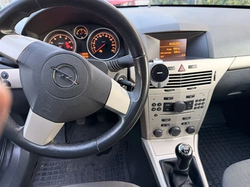 Авто Opel Astra 2008 № 8685575