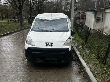 Авто Peugeot Partner 2009 № 8685620