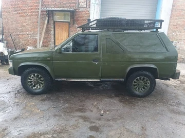 Авто Nissan Terrano 1988 № 8685607