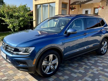 Авто Volkswagen Tiguan 2019 № 8685768