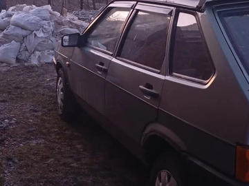 Авто ВАЗ 2109 1993 № 8685778