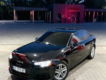 Авто Audi A4 2017 № 8685825