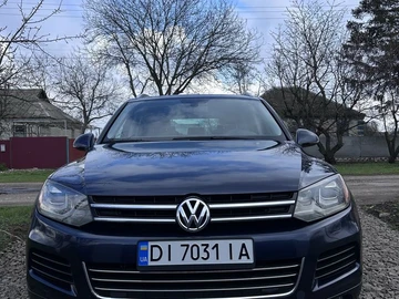 Авто Volkswagen Touareg 2012 № 8685961