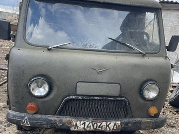 Авто УАЗ 3165 1990 № 8686009