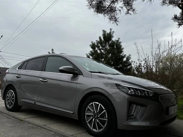 Авто Hyundai Ioniq 2021 № 8686032