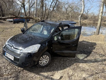 Авто Citroen Berlingo 2011 № 8686211