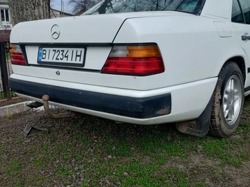 Авто Mercedes 260 1988 № 8686219