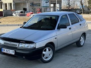 Авто ВАЗ 2112 2008 № 8686237