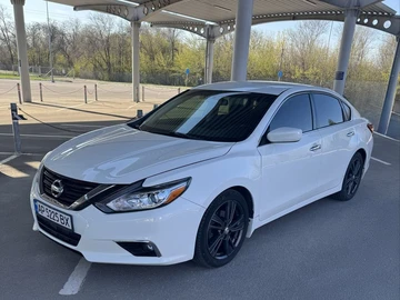 Авто Nissan Altima 2018 № 8686221