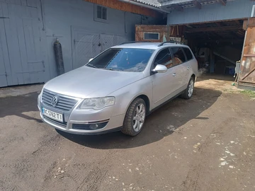 Авто Volkswagen Passat Variant 2009 № 8686295