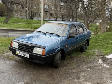 Авто ВАЗ 21099 1994 № 8686578