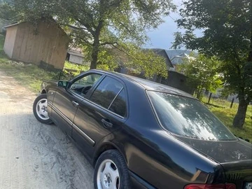 Авто Mercedes Mb 1998 № 8686606