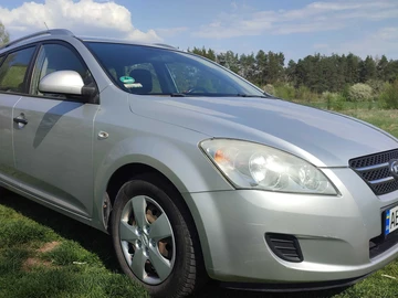 Авто KIA Cee X27 D 2008 № 8686888