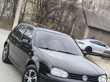 Авто Volkswagen Golf 1999 № 8686901