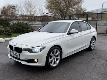 Авто BMW 3 Серия 2015 № 8687081