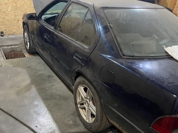 Авто Nissan Maxima 1984 № 8687091