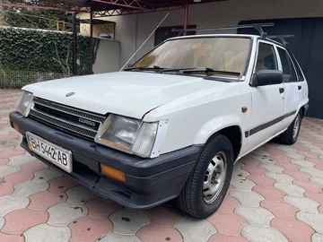 Авто Toyota Corsa 1983 № 8687112