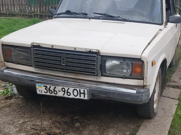 Авто ВАЗ 2107 1979 № 8687143