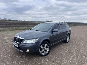 Авто Skoda Octavia Scout 2011 № 8687308