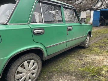 Авто ВАЗ 2101 1992 № 8687347