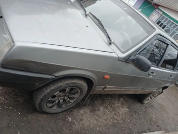 Авто ВАЗ 2109 1992 № 8687575