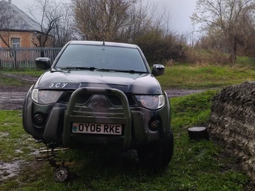 Авто Mitsubishi L 200 2007 № 8687614