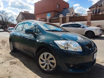 Авто Toyota Auris 2007 № 8687788