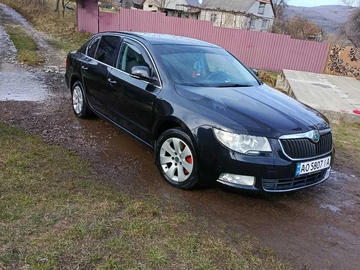 Авто Skoda Superb 2010 № 8687809