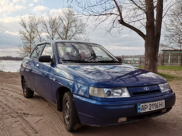 Авто ВАЗ 2110 2001 № 8687798