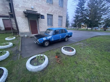 Авто ВАЗ 2107 1984 № 8687865