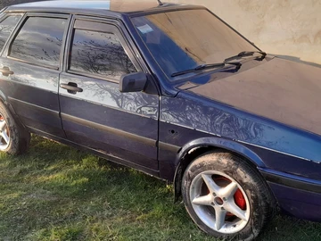 Авто ВАЗ 2109 1997 № 8688158
