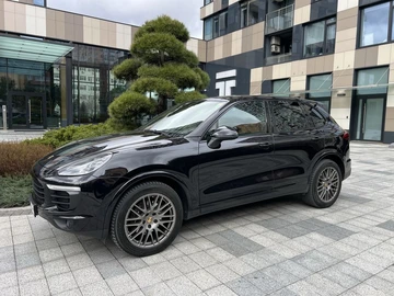 Авто Porsche Cayenne 2017 № 8688190