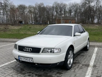 Авто Audi A8 1995 № 8688215