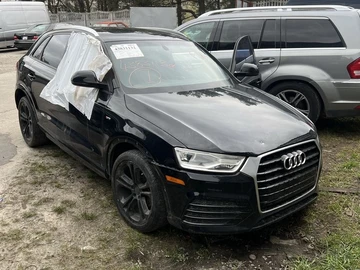 Авто Audi Q3 2018 № 8688365