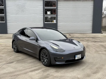 Авто Tesla Model 3 2019 № 8688379