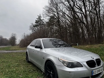 Авто BMW 5 Серия 2005 № 8688390