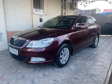 Авто Skoda Octavia 2012 № 8688408