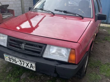 Авто ВАЗ 21081 1988 № 8688565