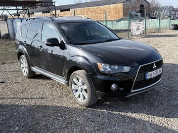 Авто Mitsubishi Outlander 2013 № 8688612