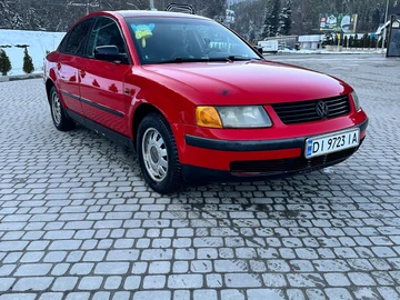 Авто Volkswagen Passat Sedan 1996 № 8688620