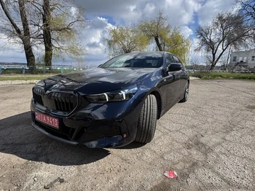 Авто BMW 5 Серия 2023 № 8688685