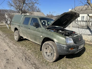 Авто Mitsubishi L 200 2002 № 8688834