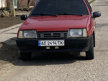 Авто ВАЗ 21099 1993 № 8688858